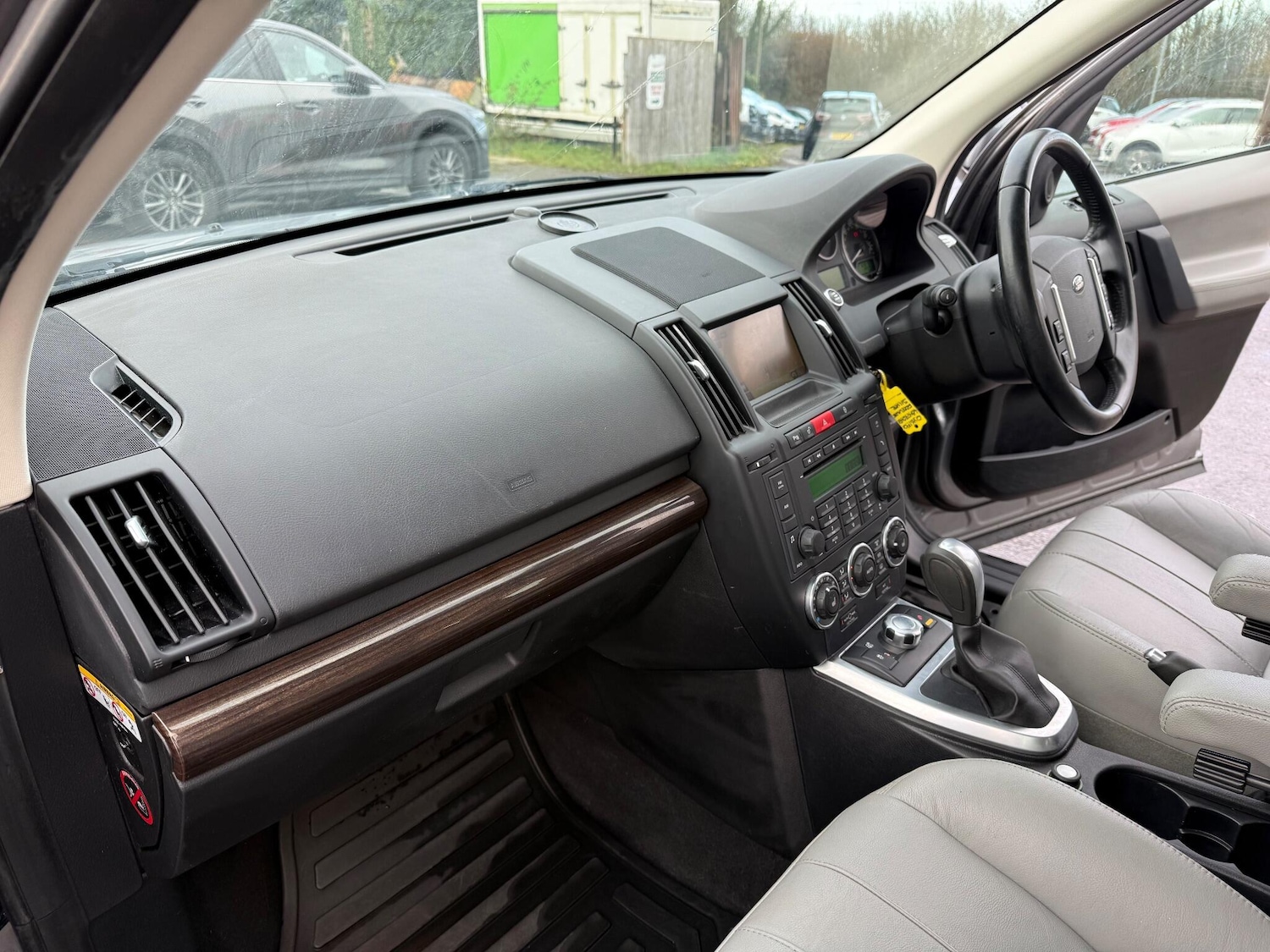 Used Land Rover Freelander 2011 for sale - 76926933: Photo 18