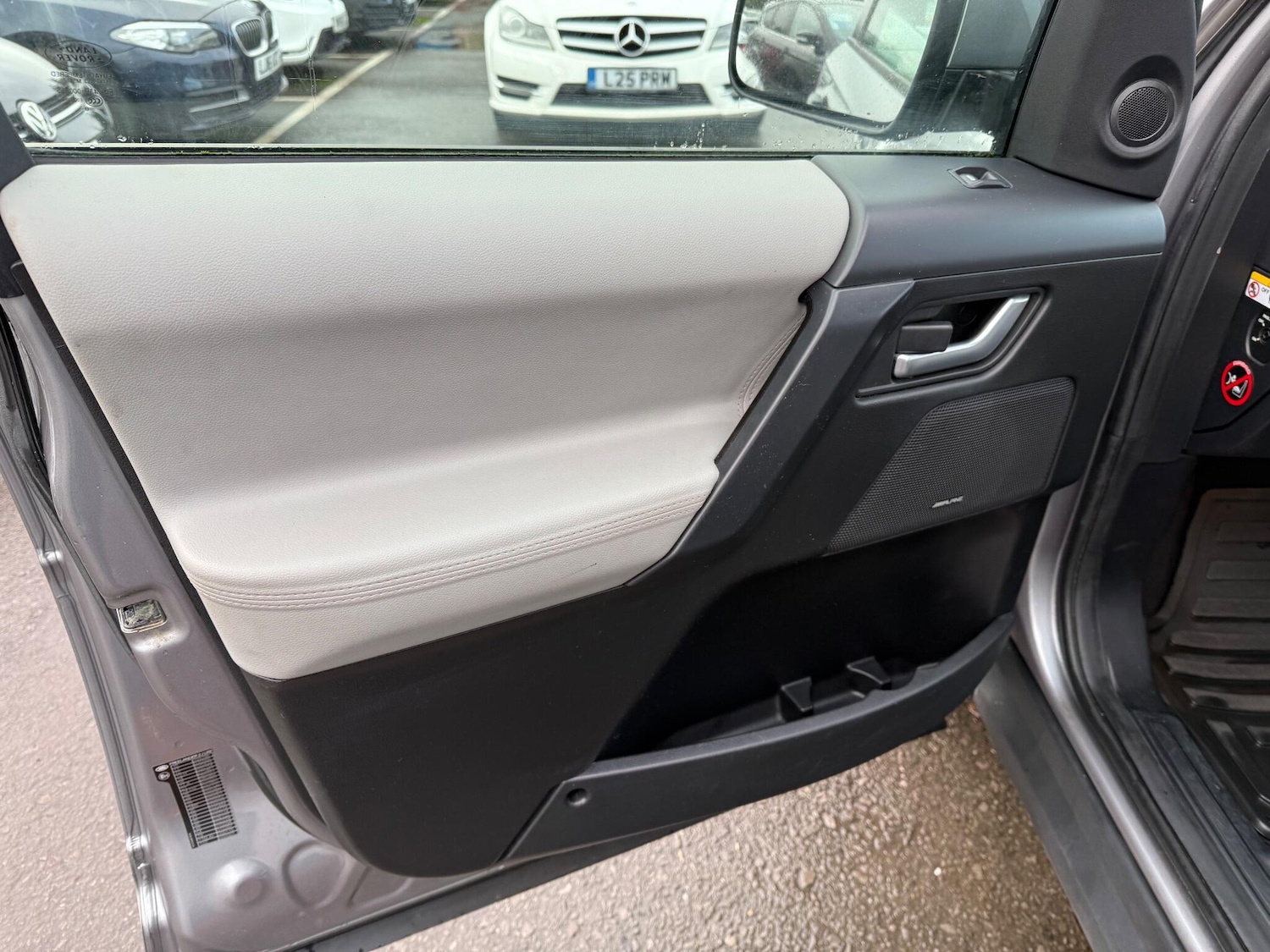 Used Land Rover Freelander 2011 for sale - 76926933: Photo 20