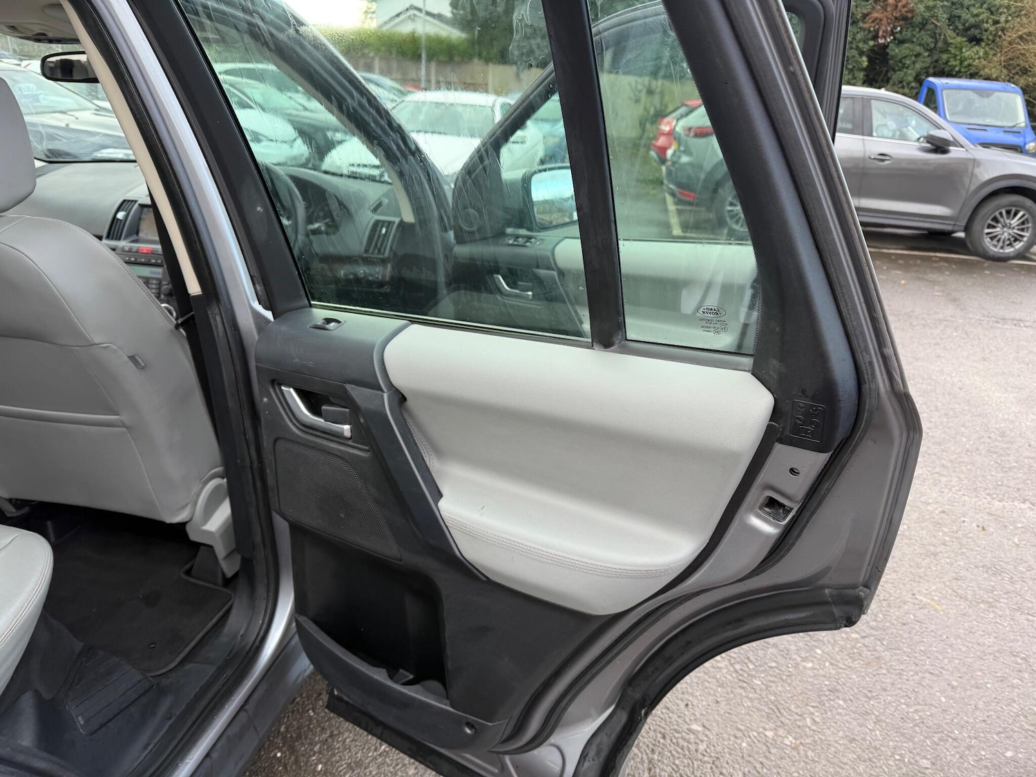 Used Land Rover Freelander 2011 for sale - 76926933: Photo 27