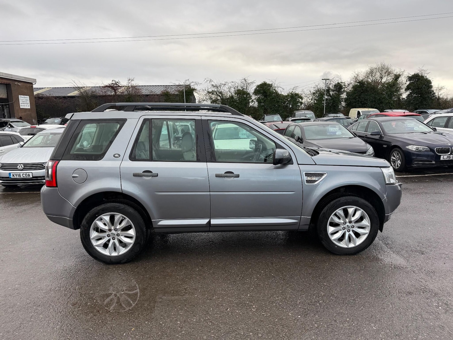 Used Land Rover Freelander 2011 for sale - 76926933: Photo 8