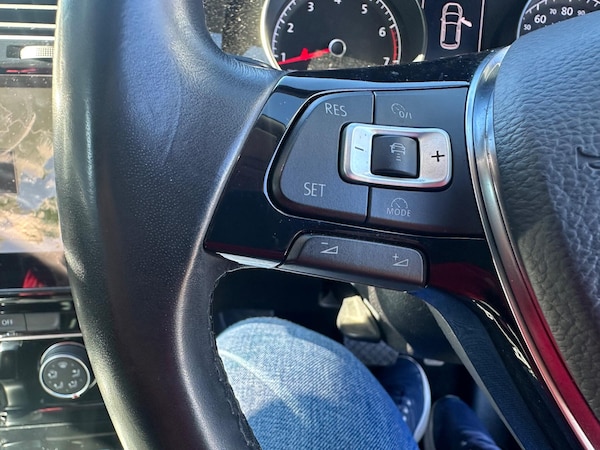 Used Volkswagen Golf 2018 for sale - 76032436: Photo 15