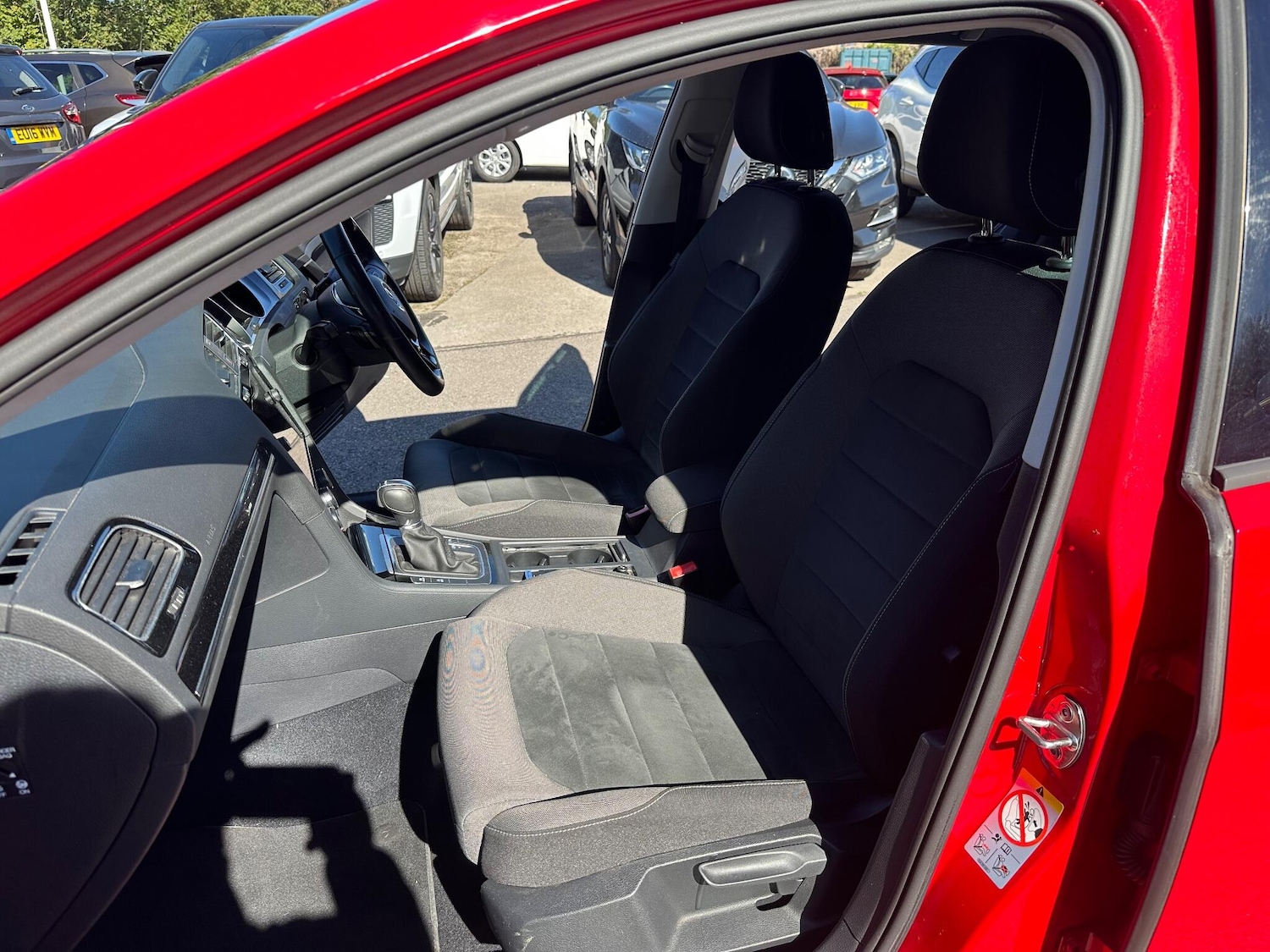 Used Volkswagen Golf 2018 for sale - 76032436: Photo 20