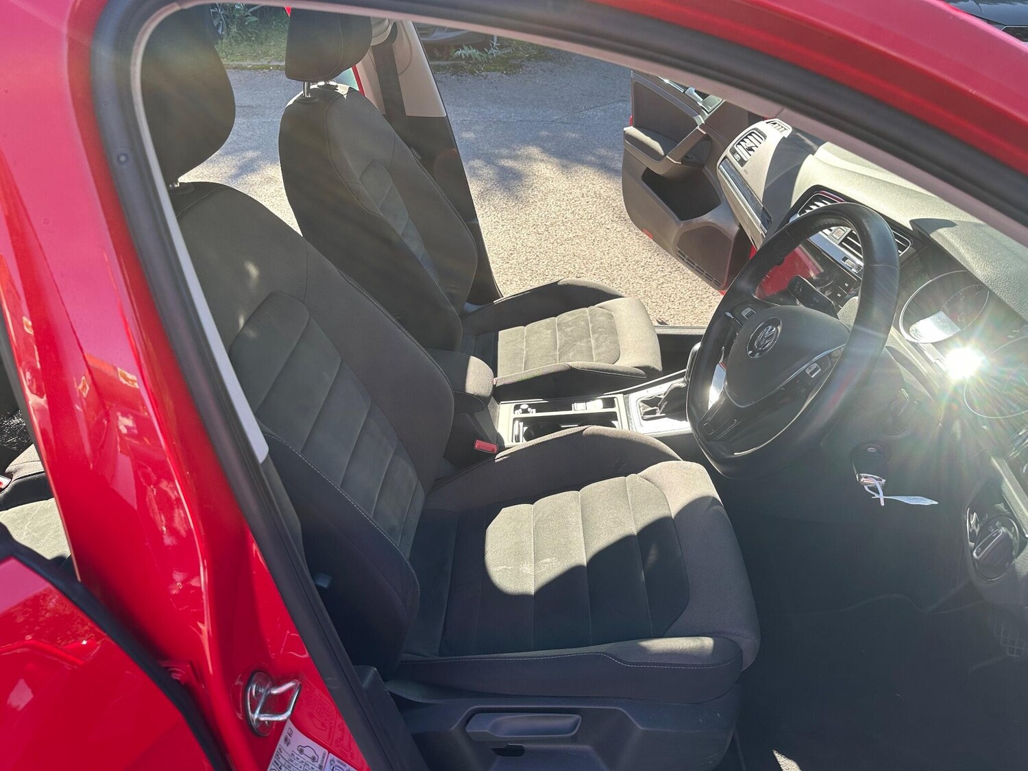 Used Volkswagen Golf 2018 for sale - 76032436: Photo 26