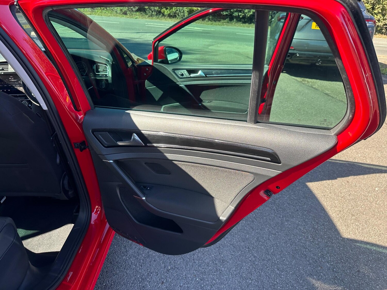 Used Volkswagen Golf 2018 for sale - 76032436: Photo 29