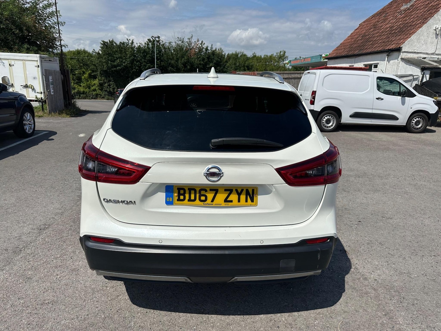 Used Nissan Qashqai 2017 for sale - 77351539: Photo 5
