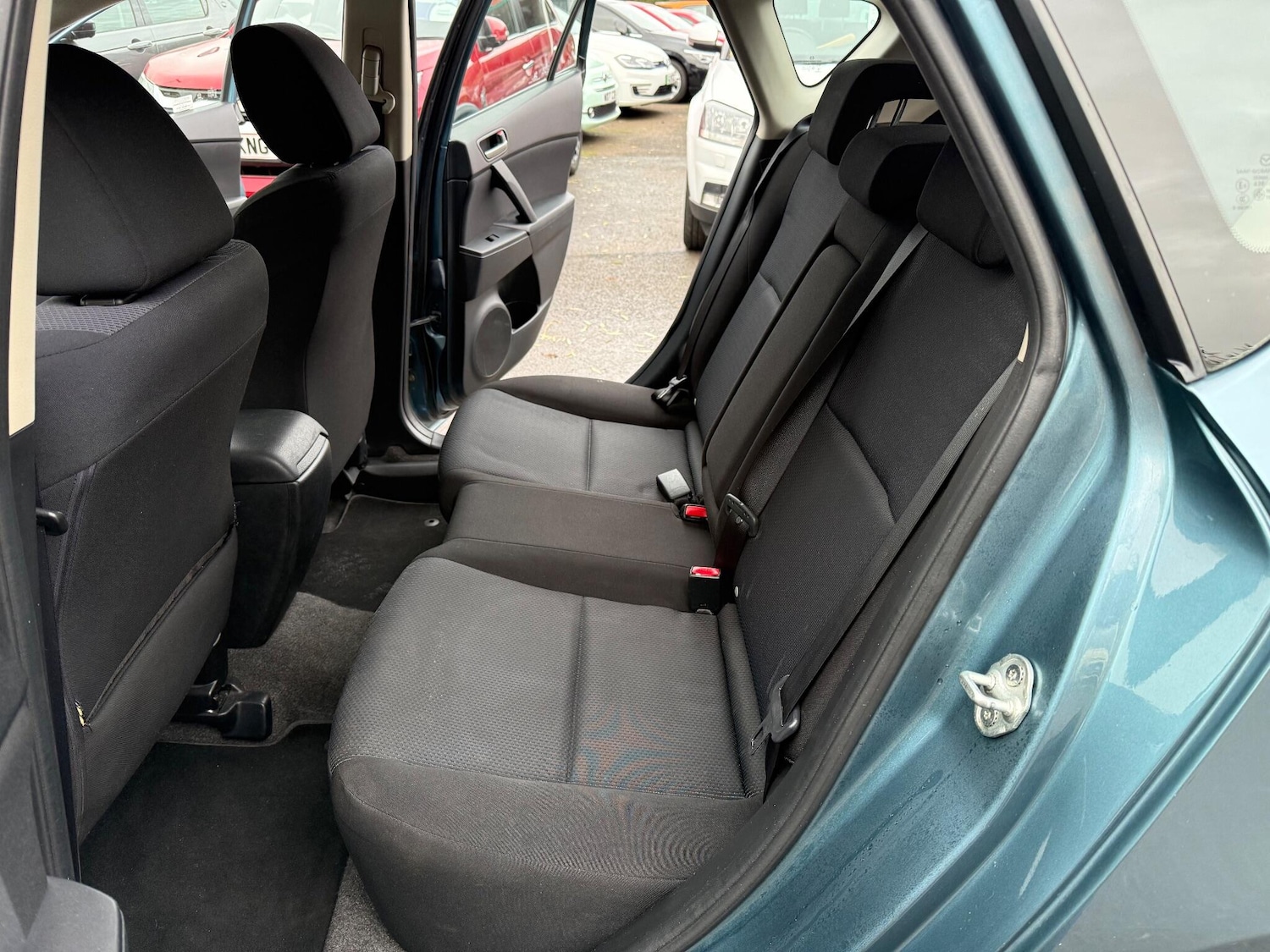 Used Mazda Mazda3 2010 for sale - 76886903: Photo 19