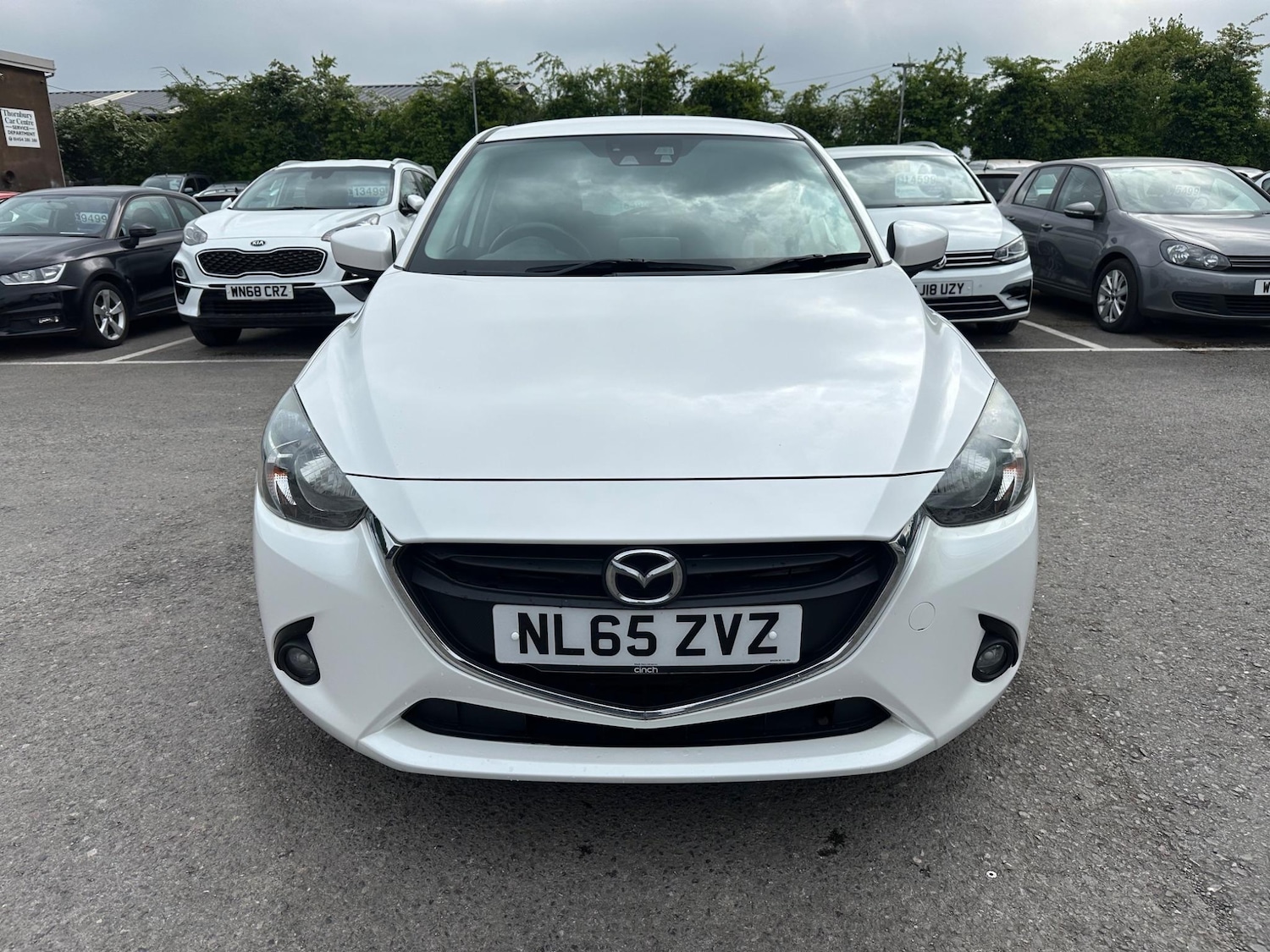 Used Mazda Mazda2 2015 for sale - 77396545: Photo 3