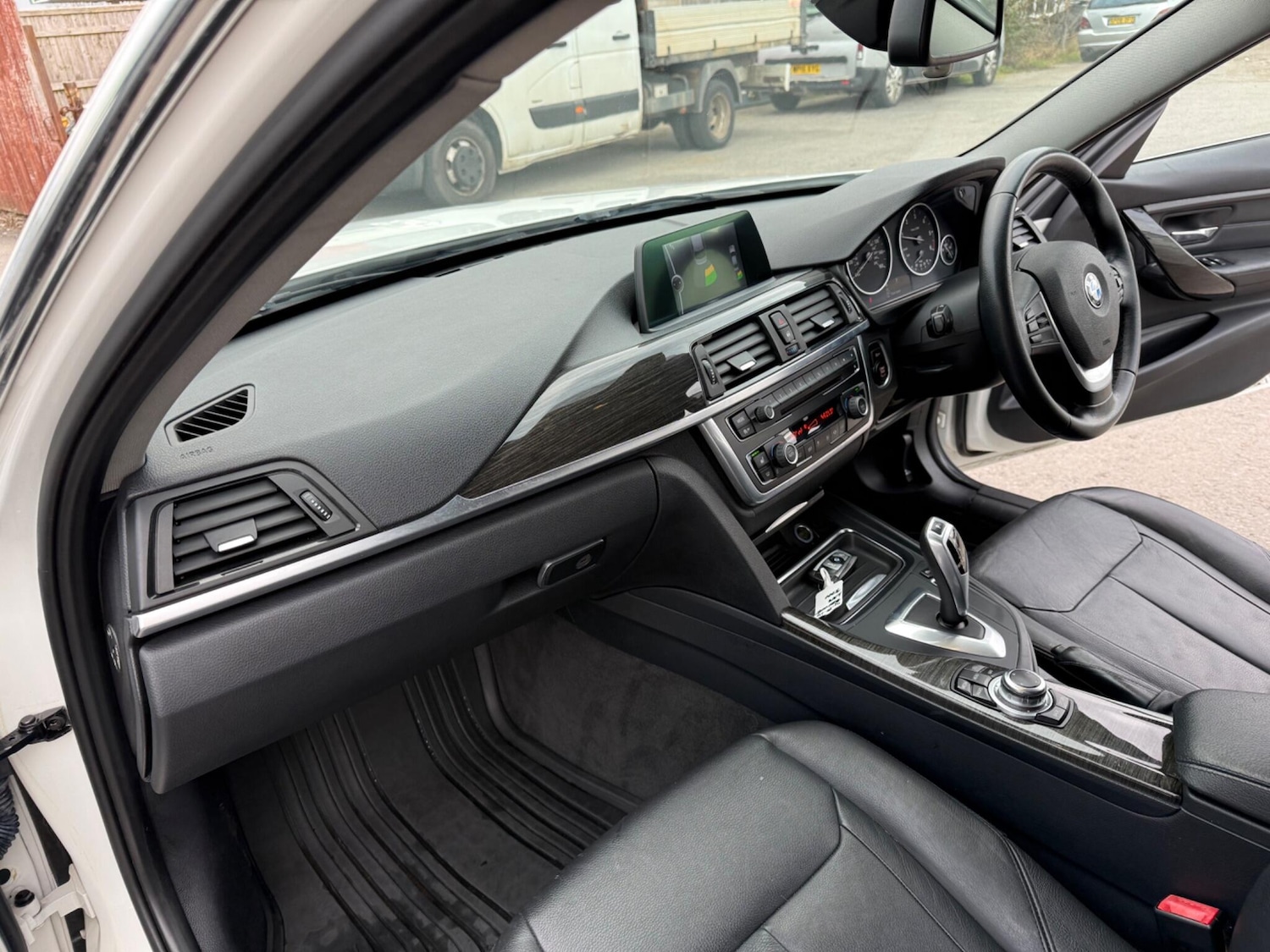 Used BMW 3 Series for sale - 77670802: Photo 18