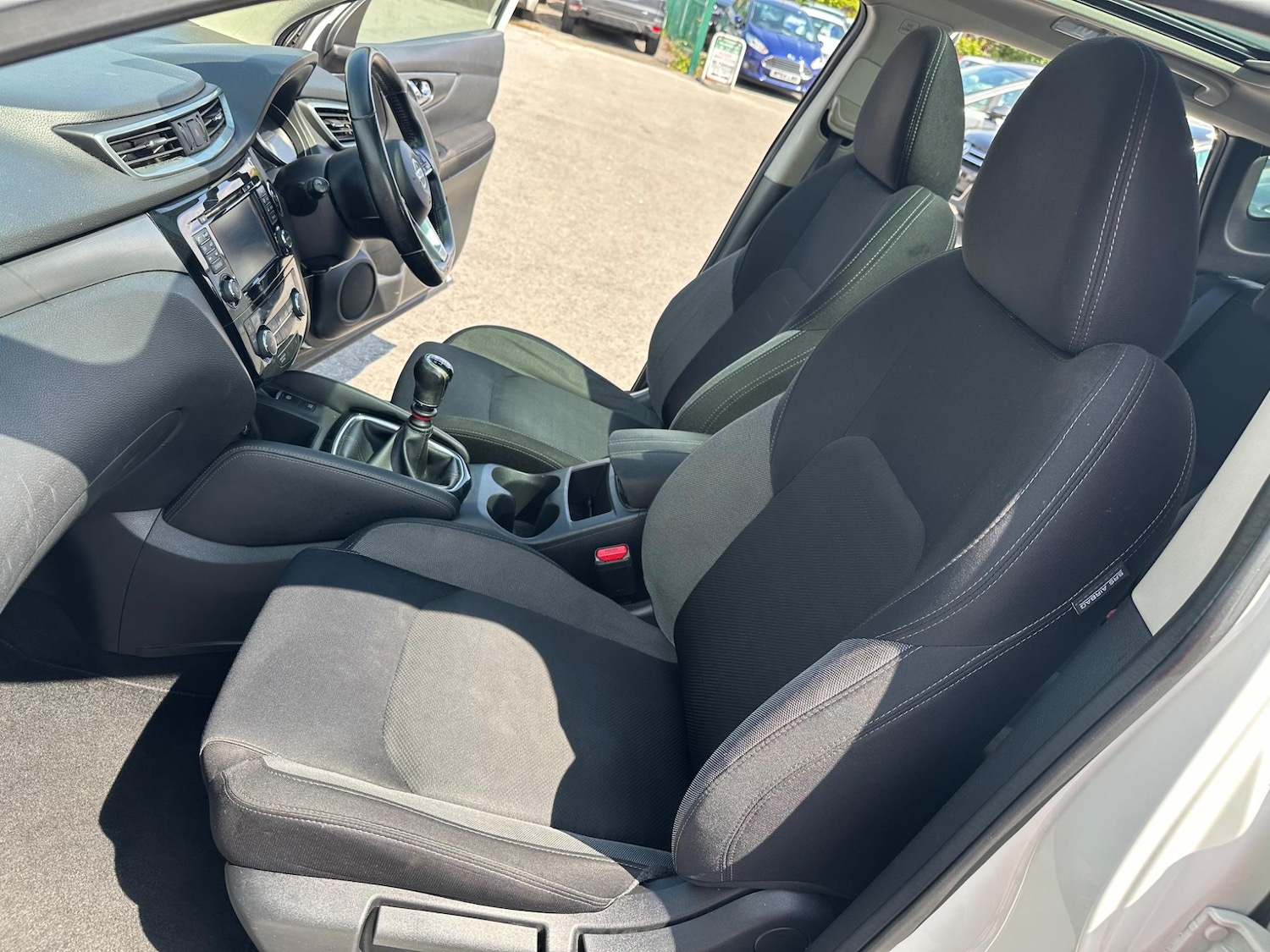 Used Nissan Qashqai 2017 for sale - 76991869: Photo 19