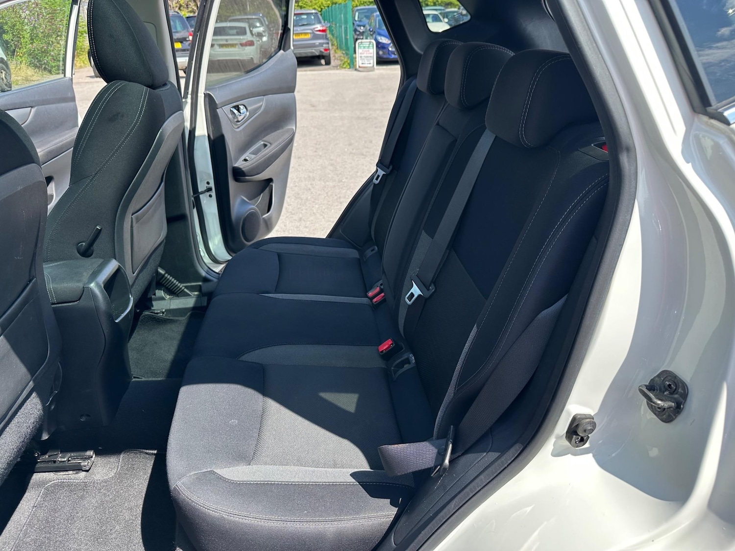 Used Nissan Qashqai 2017 for sale - 76991869: Photo 24