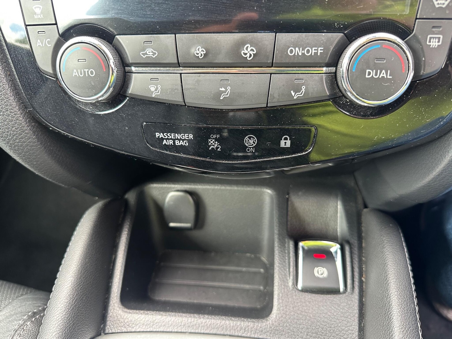 Used Nissan Qashqai 2014 for sale - 76988794: Photo 13