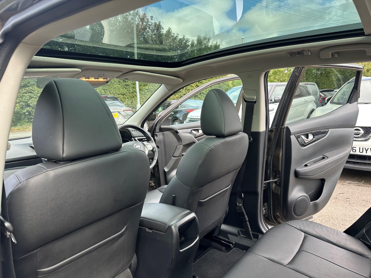 Used Nissan Qashqai 2014 for sale - 76988794: Photo 26