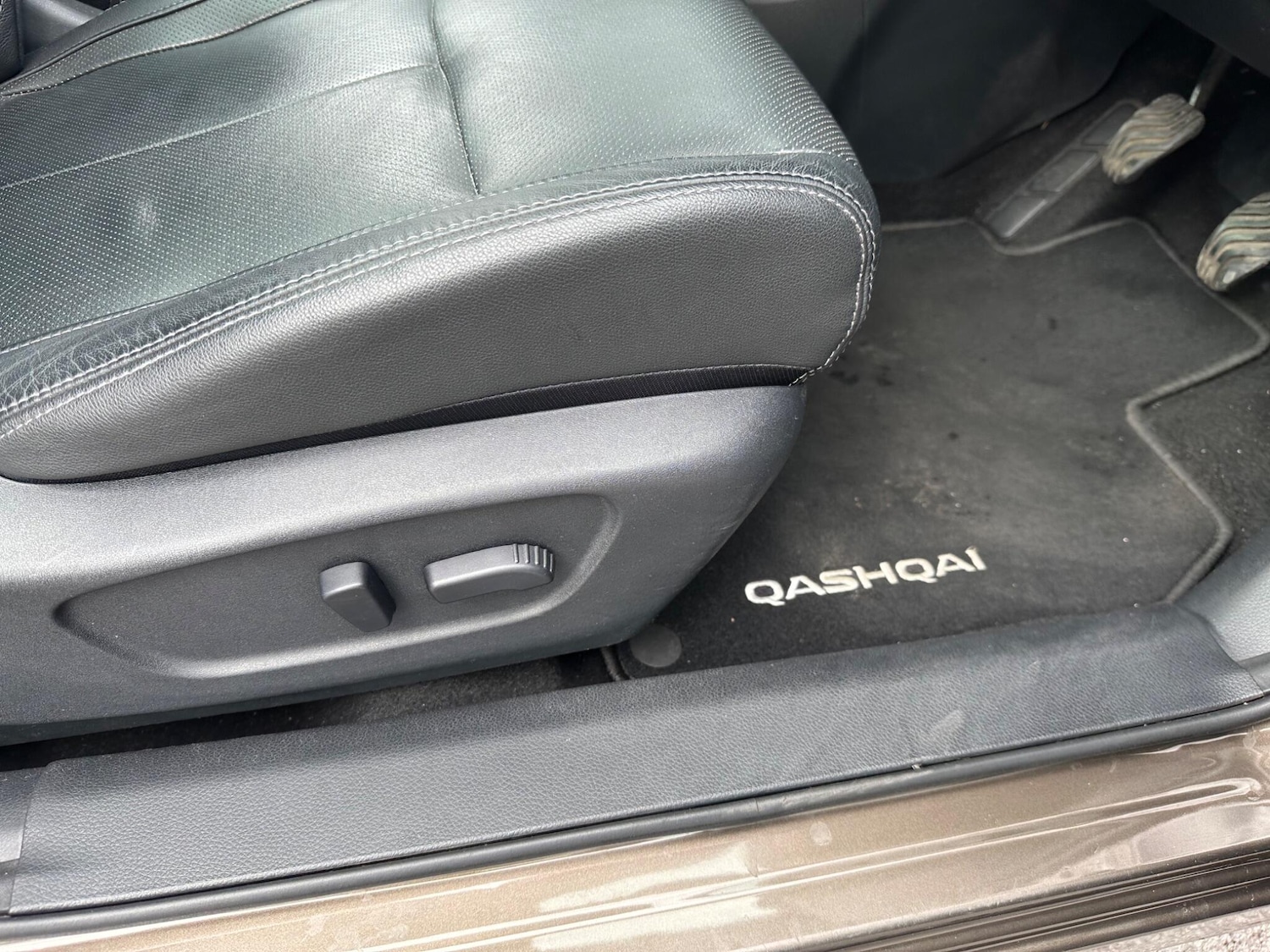 Used Nissan Qashqai 2014 for sale - 76988794: Photo 31