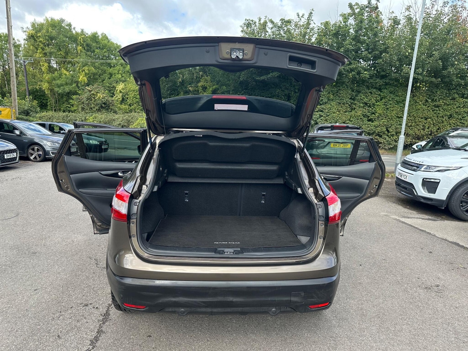 Used Nissan Qashqai 2014 for sale - 76988794: Photo 40