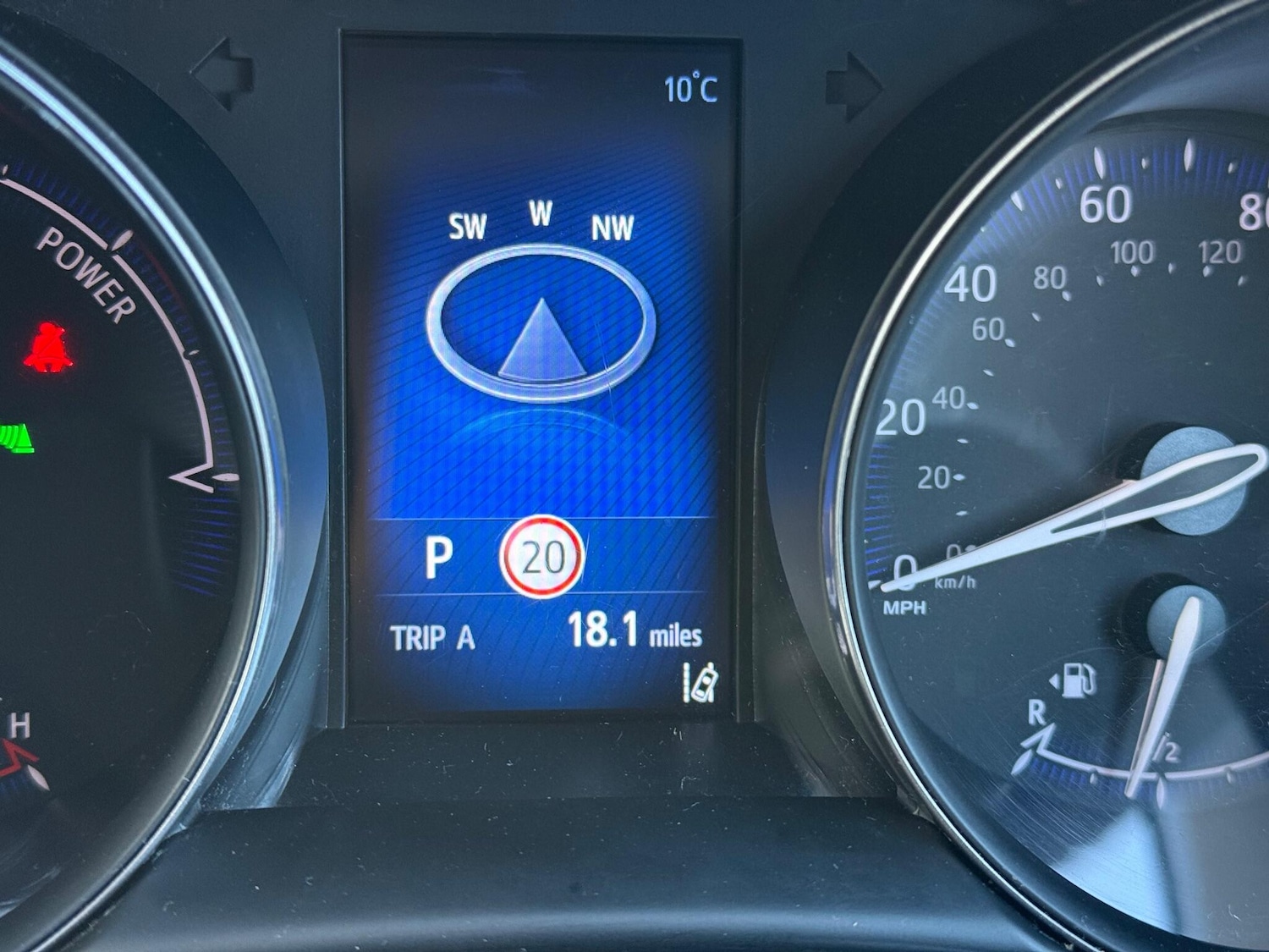 Used Toyota C-HR 2018 for sale - 76780774: Photo 11