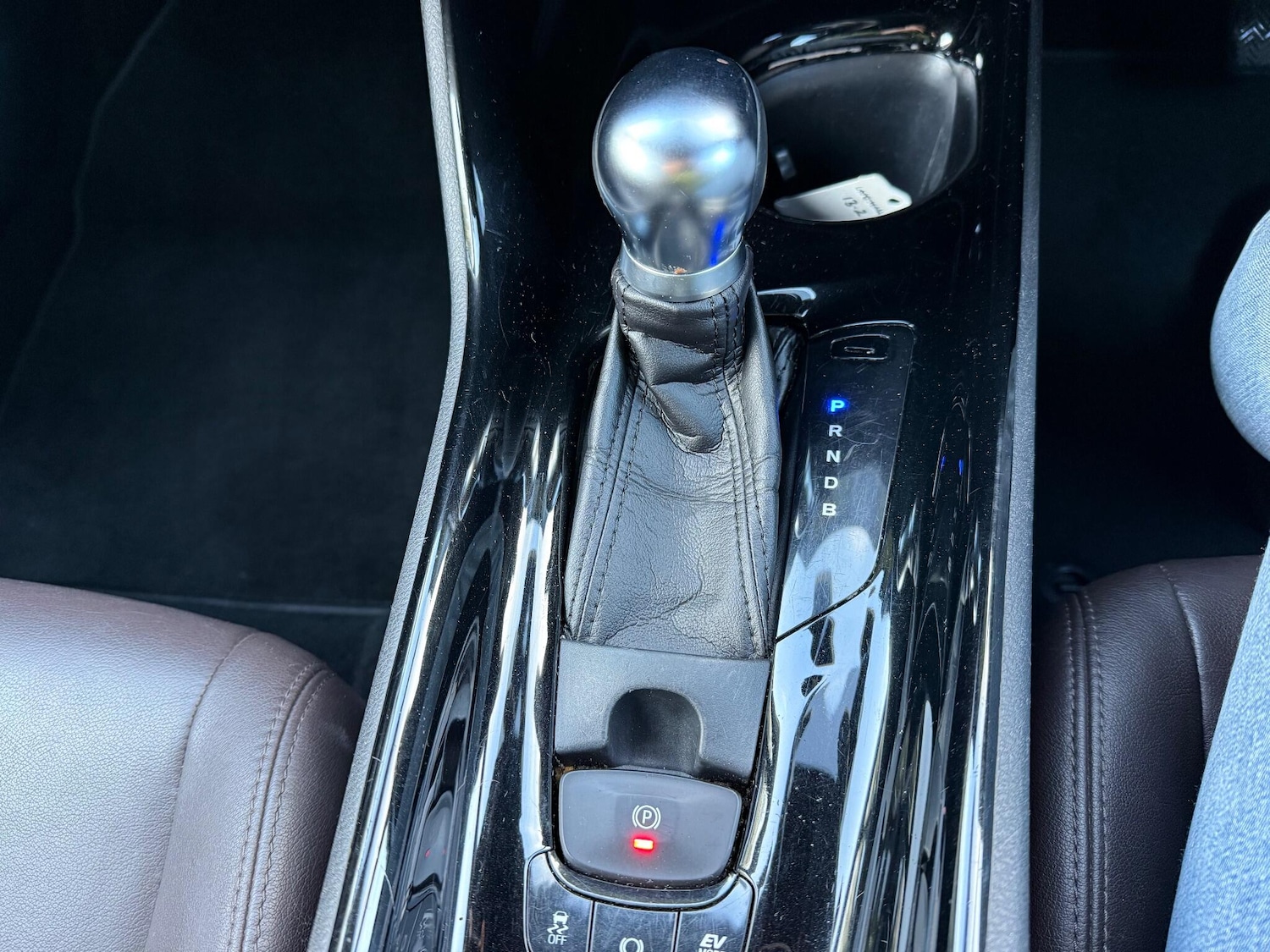 Used Toyota C-HR 2018 for sale - 76780774: Photo 15