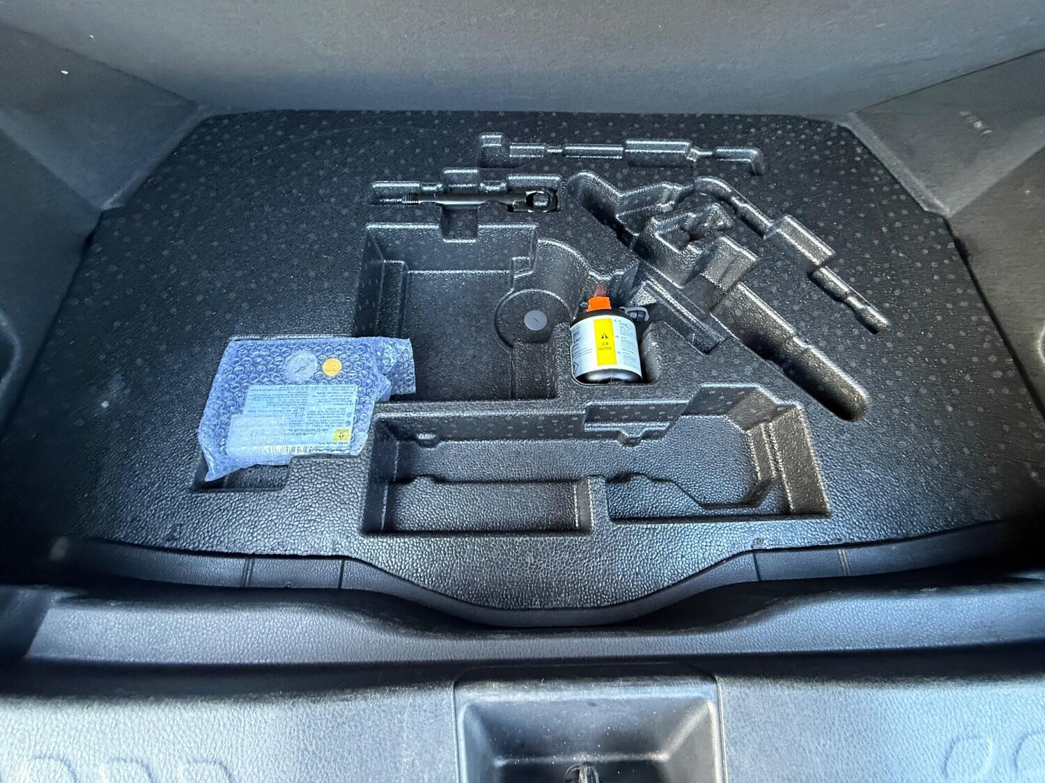 Used Toyota C-HR 2018 for sale - 76780774: Photo 30