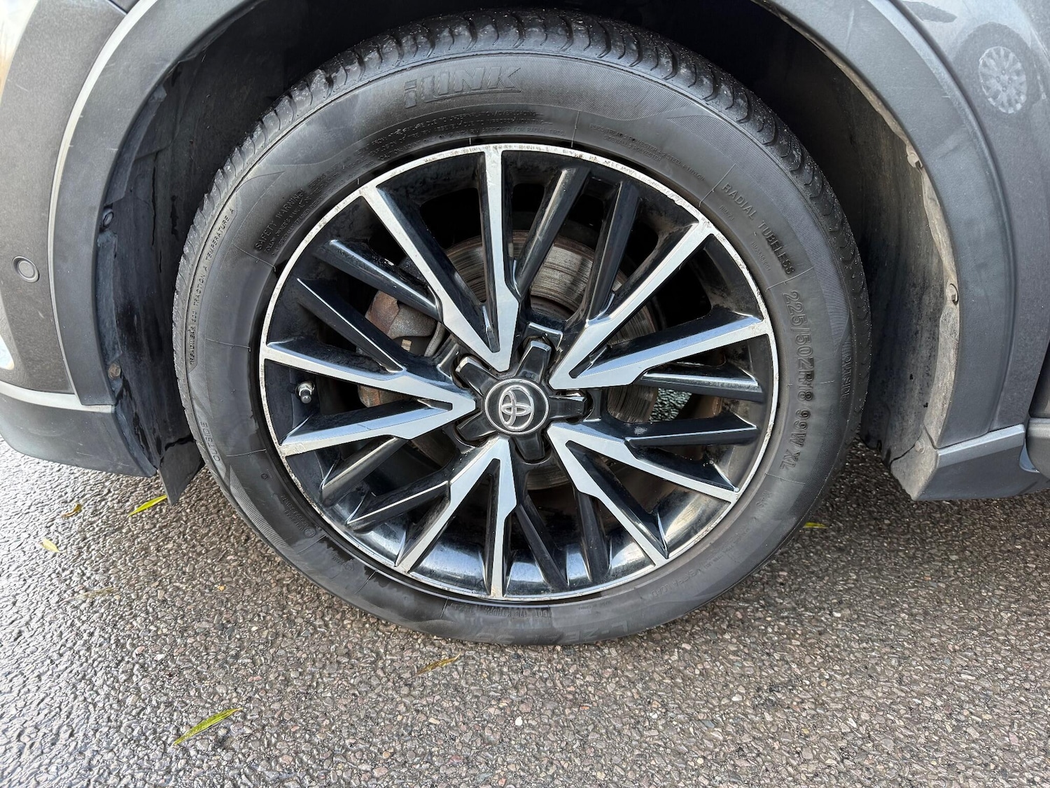 Used Toyota C-HR 2018 for sale - 76780774: Photo 37