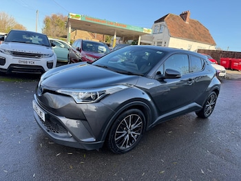 Used Toyota C-HR 2018 for sale - 76780774: Photo