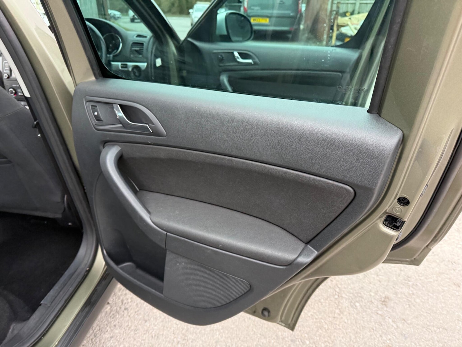 Used Skoda Yeti for sale - 77587297: Photo 25