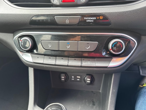 Used Hyundai i30 2020 for sale - 74888477: Photo 12