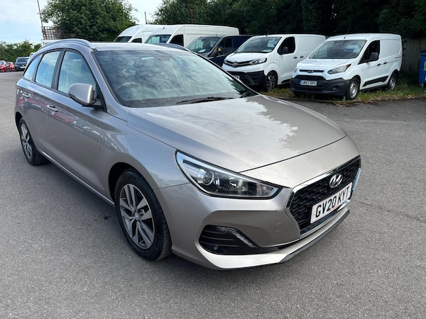 Used Hyundai i30 2020 for sale - 74888477: Photo 1