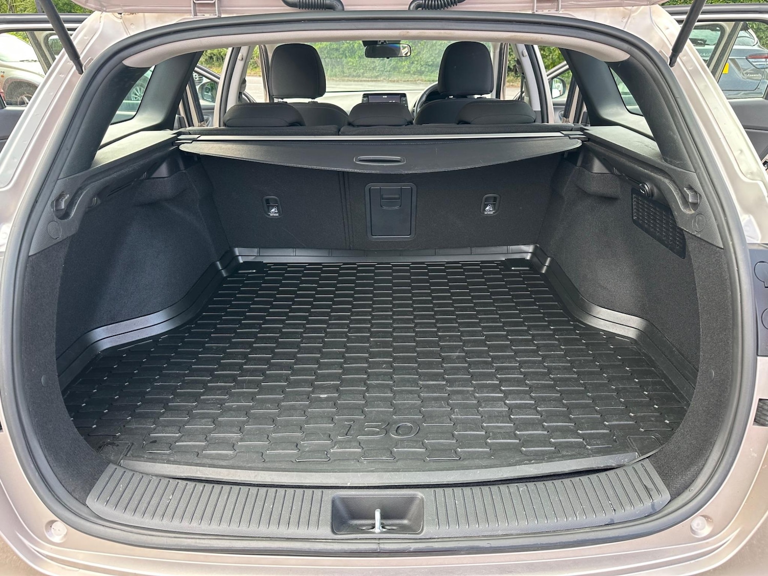Vehicle 28