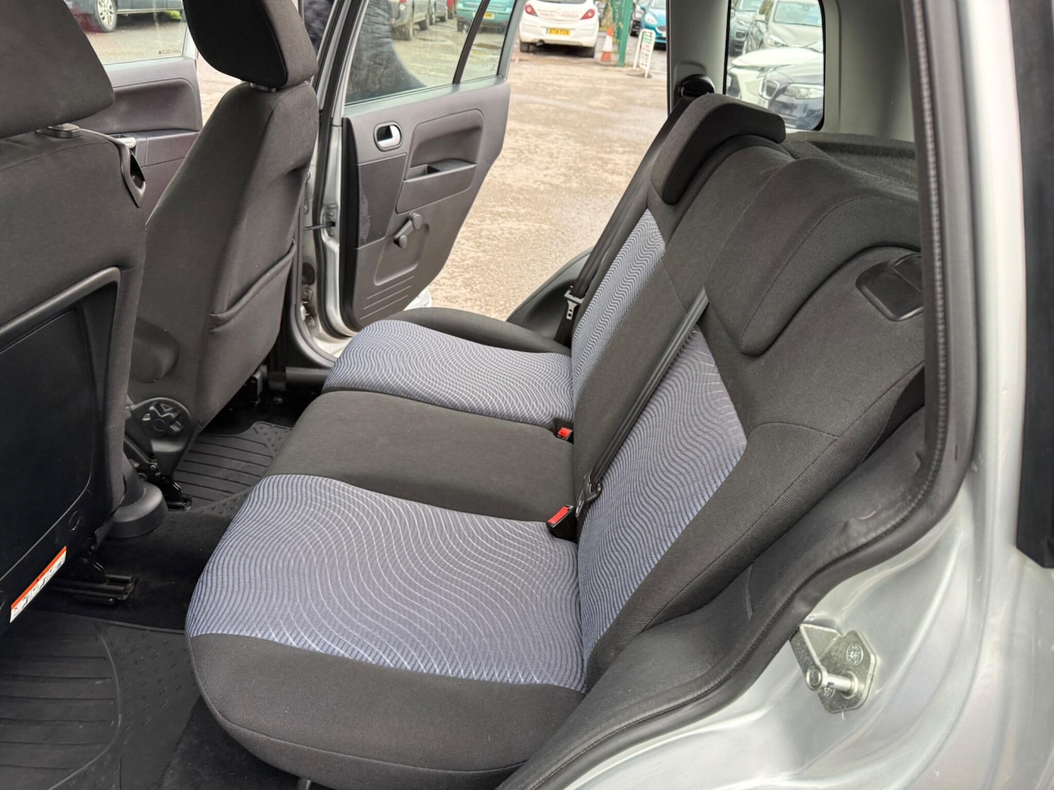 Used Ford Fusion 2011 for sale - 77611791: Photo 18