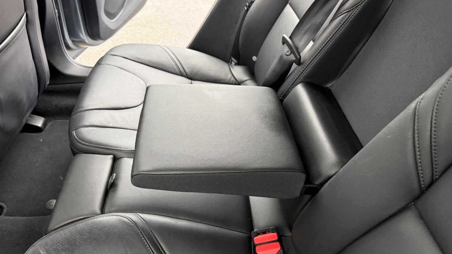 Used Volvo V40 2016 for sale - 77625682: Photo 21