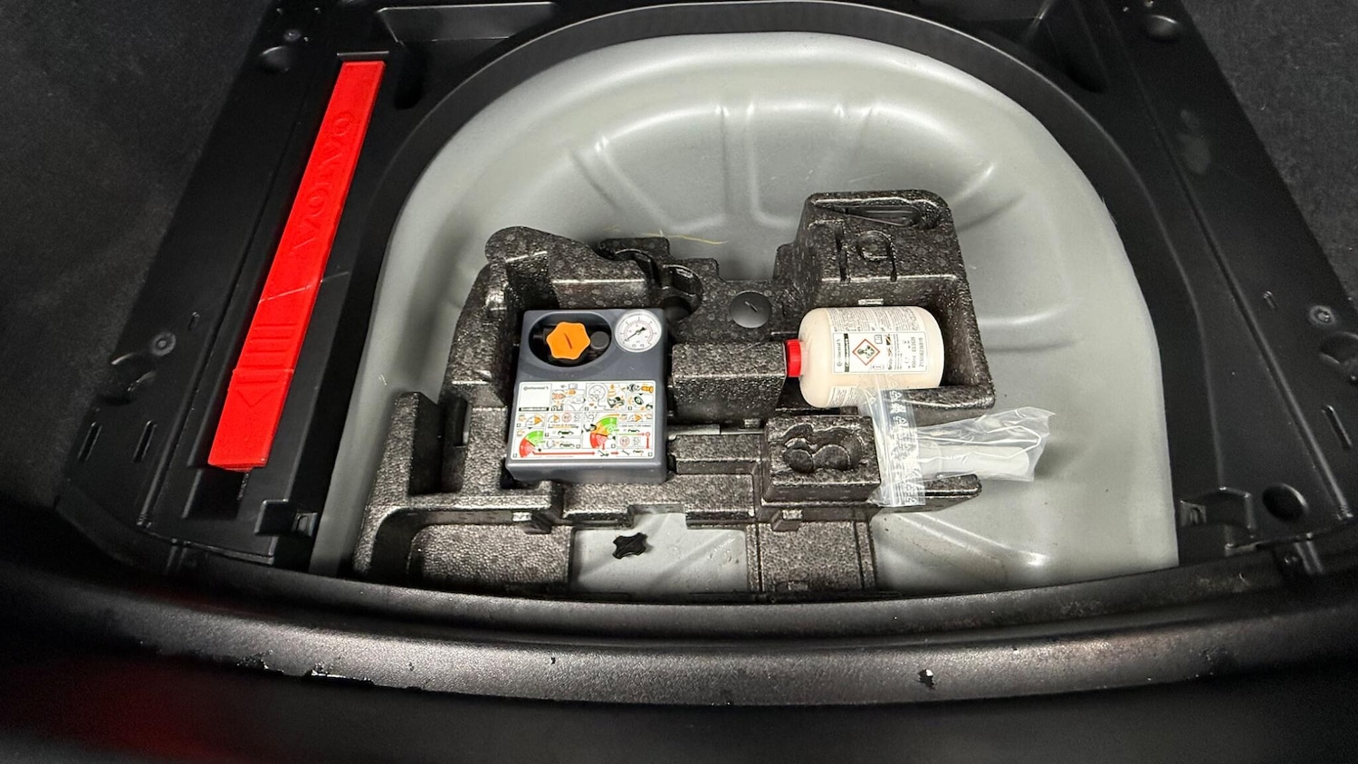 Used Volvo V40 2016 for sale - 77625682: Photo 27