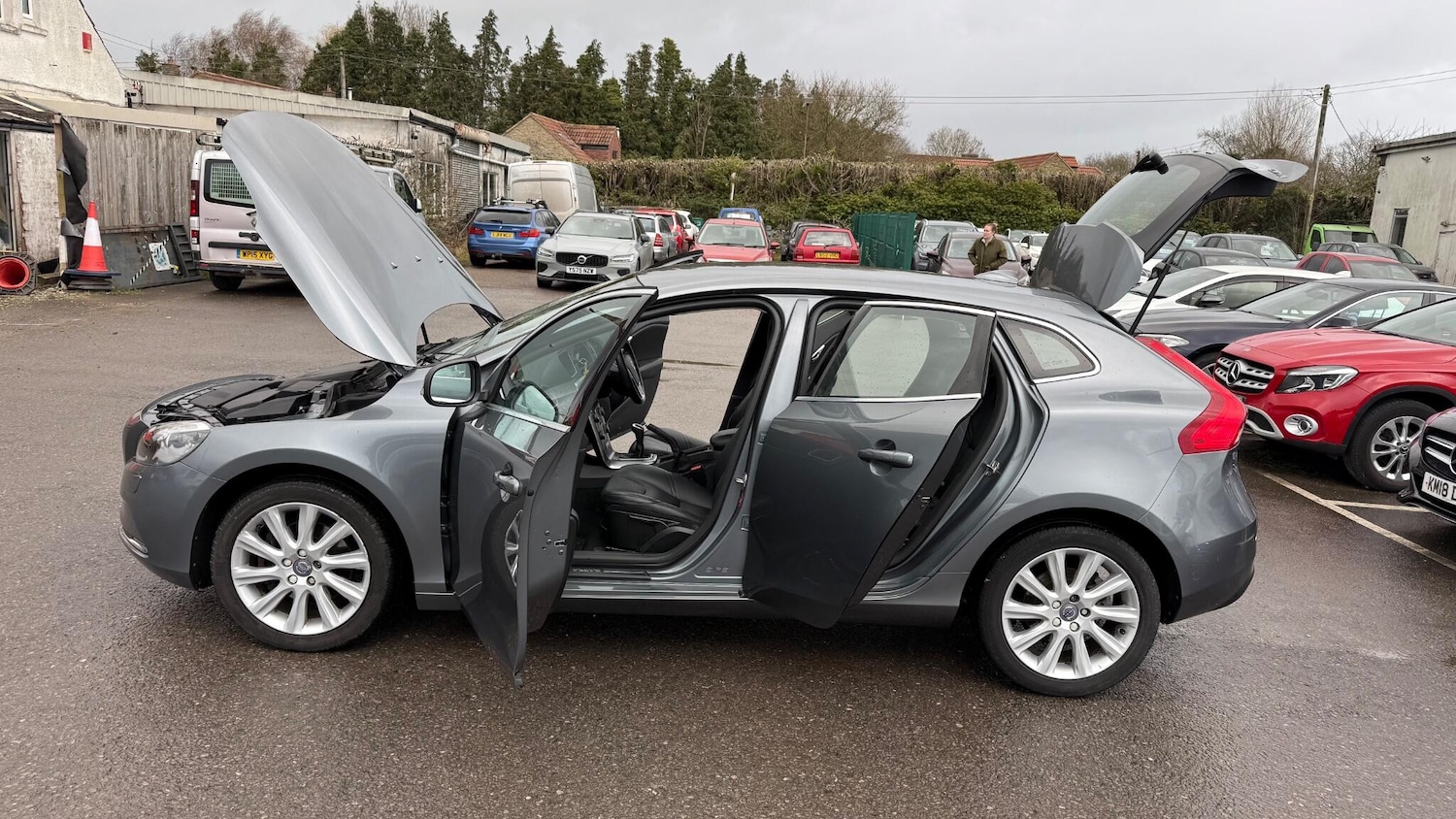 Used Volvo V40 2016 for sale - 77625682: Photo 29