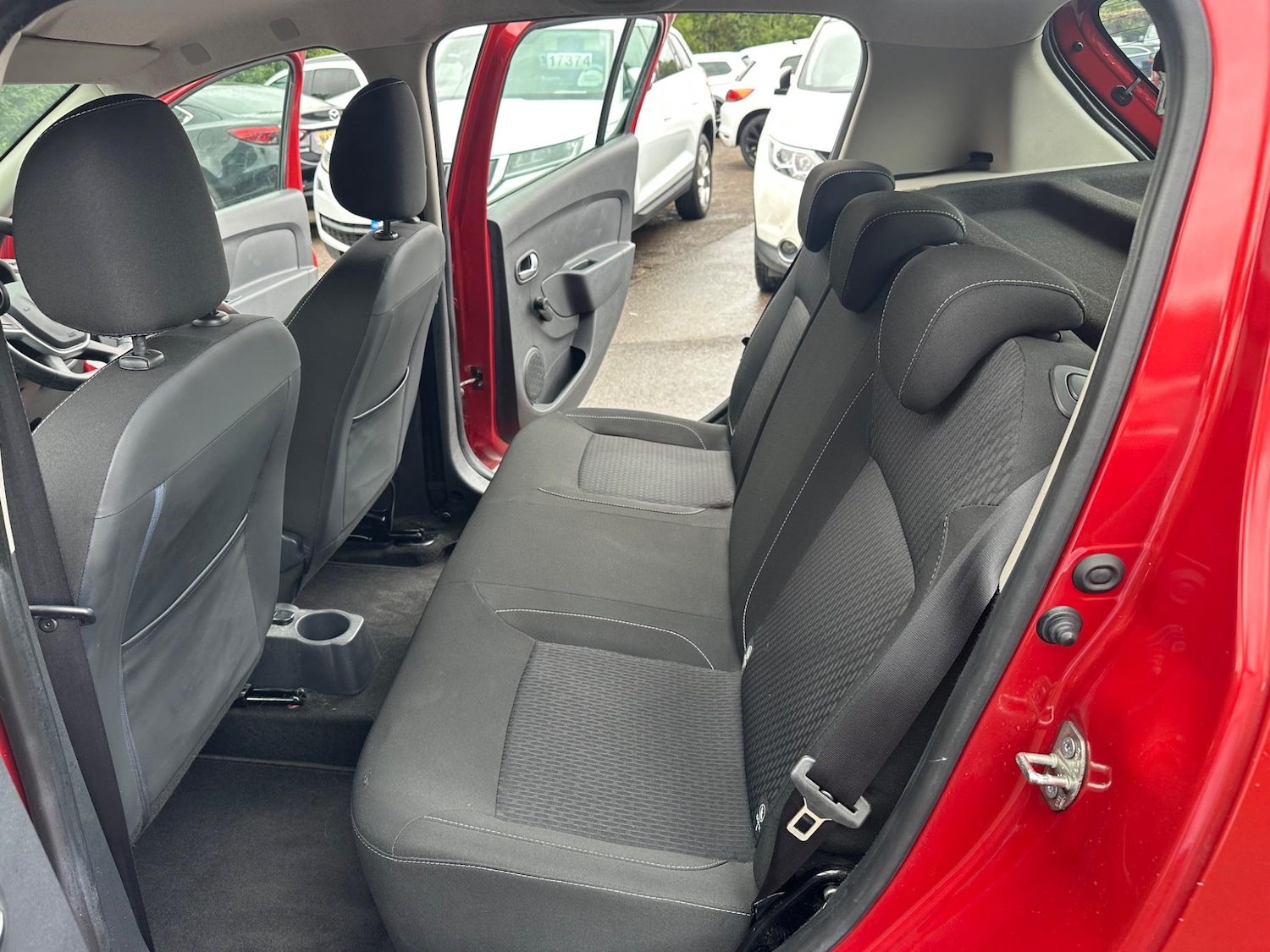 Used Dacia Sandero 2017 for sale - 77598552: Photo 15