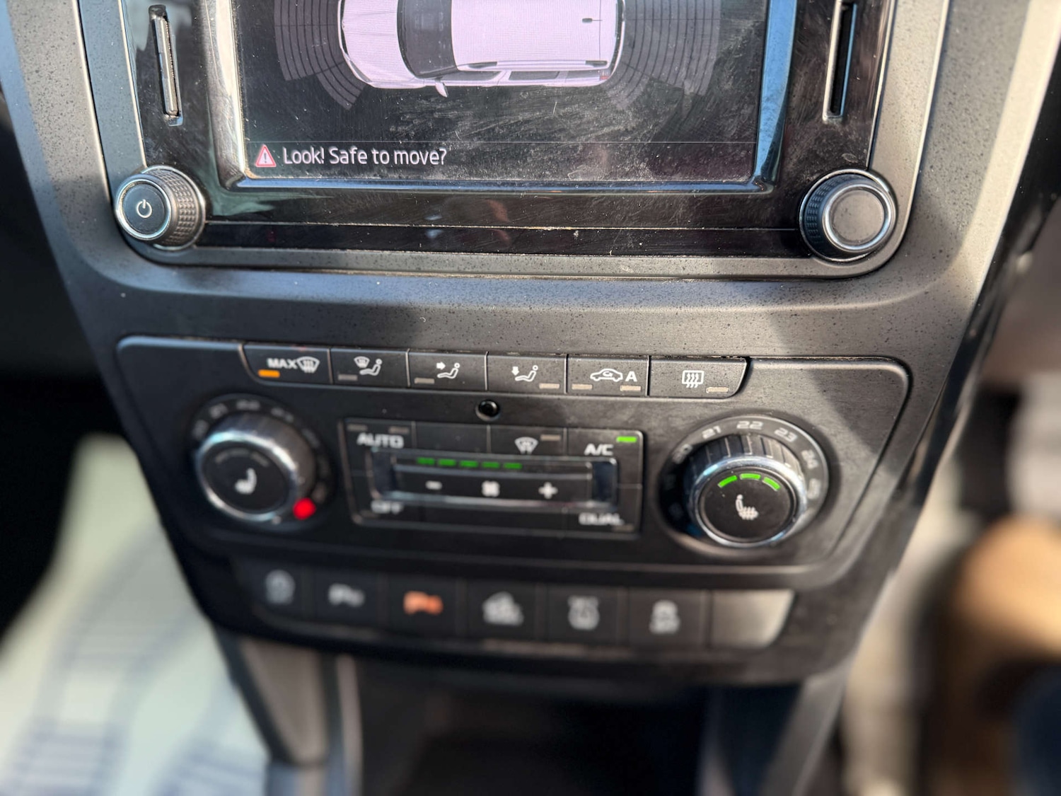 Used Skoda Yeti 2016 for sale - 77262788: Photo 76