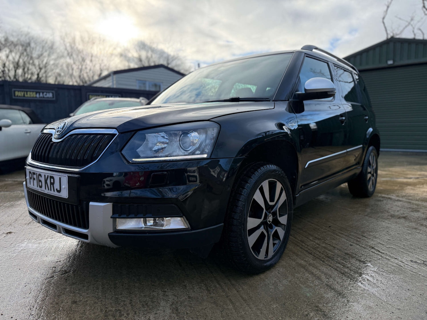 Used Skoda Yeti 2016 for sale - 77262788: Photo 9
