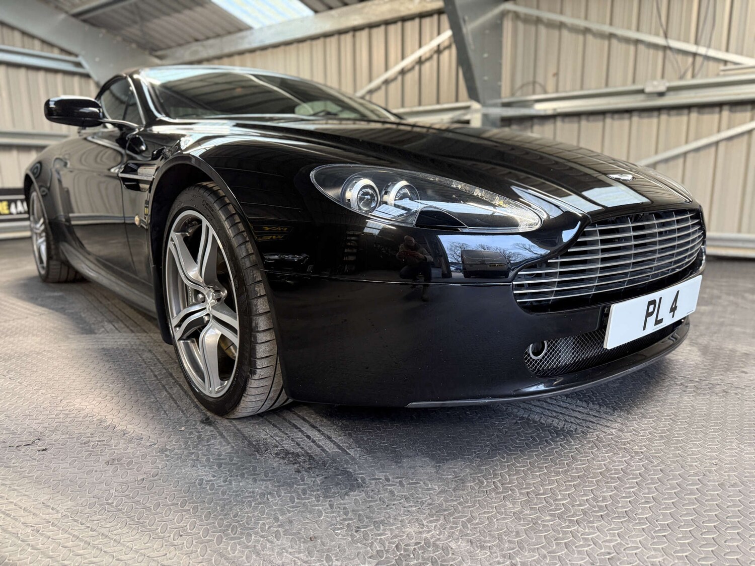 Used Aston Martin Vantage 2008 for sale - 77851733: Photo 37