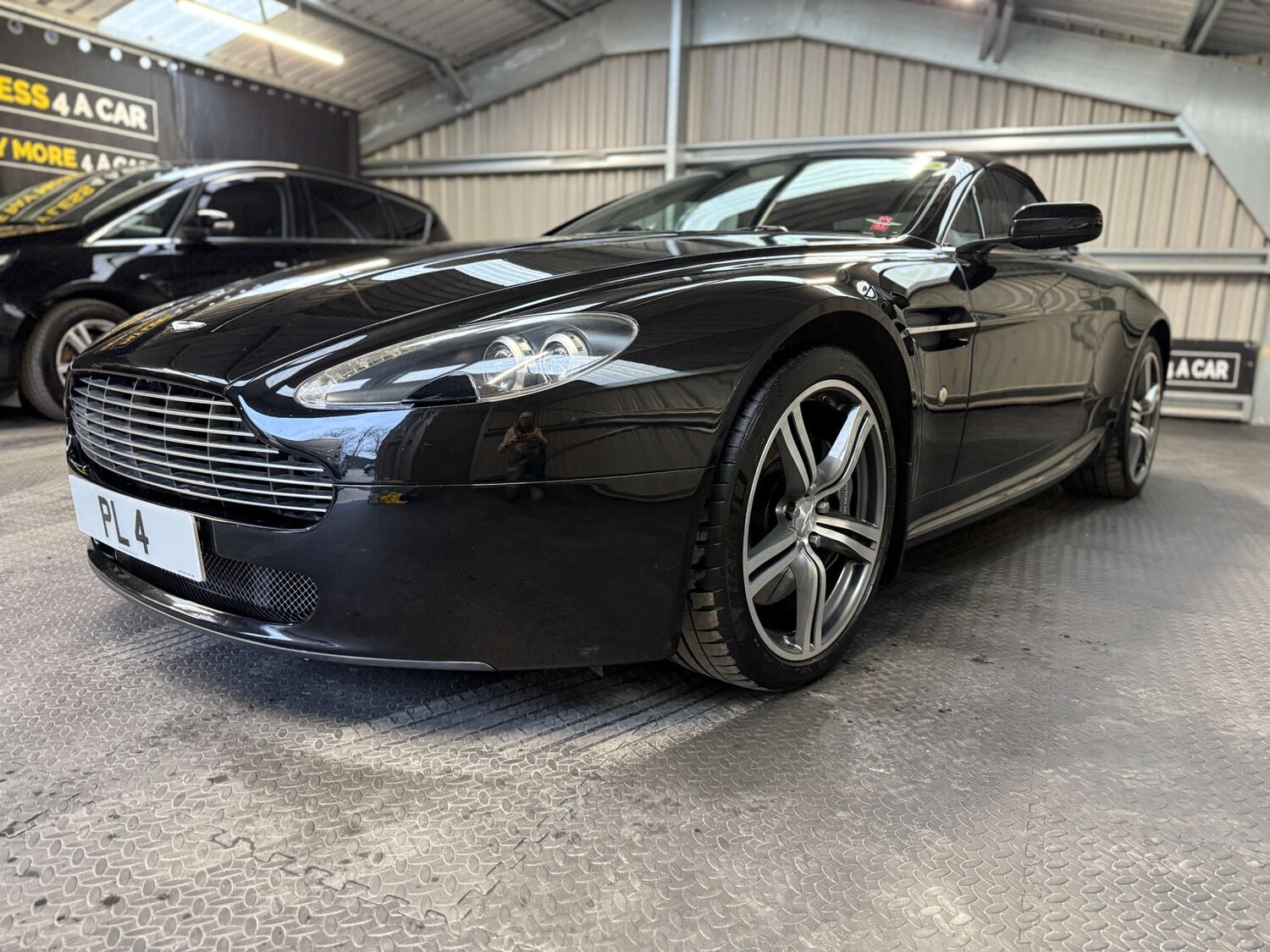 Used Aston Martin Vantage 2008 for sale - 77851733: Photo 43