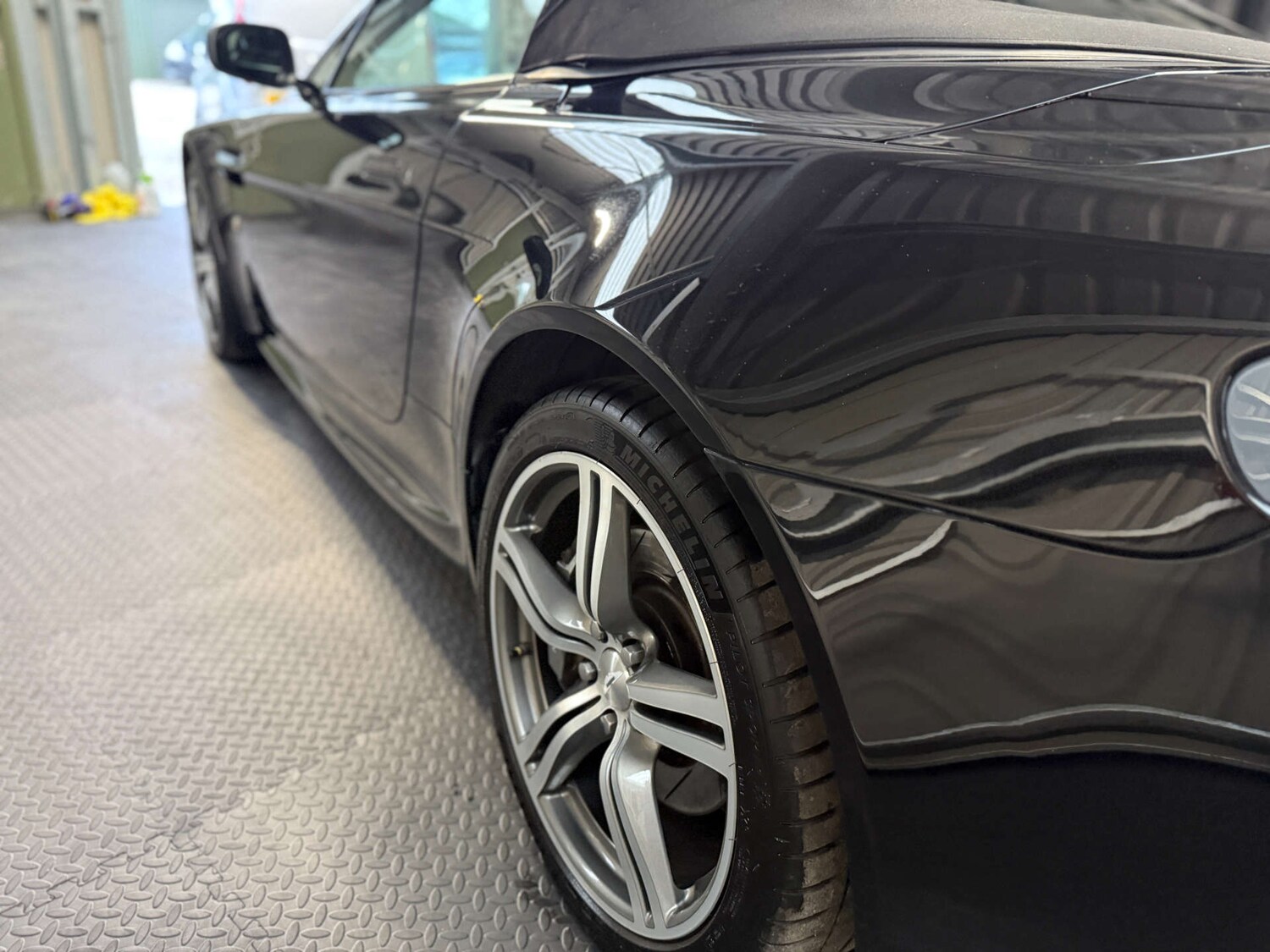 Used Aston Martin Vantage 2008 for sale - 77851733: Photo 67