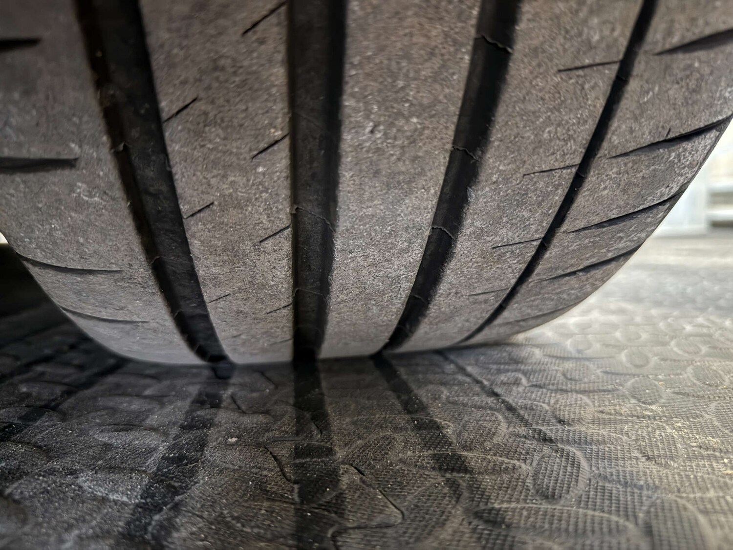 Used Aston Martin Vantage 2008 for sale - 77851733: Photo 85