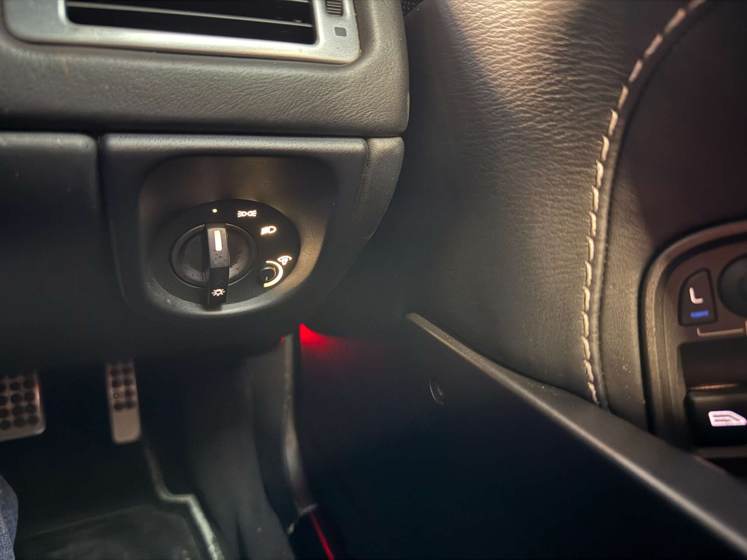 Used Aston Martin Vantage 2008 for sale - 77851733: Photo 91