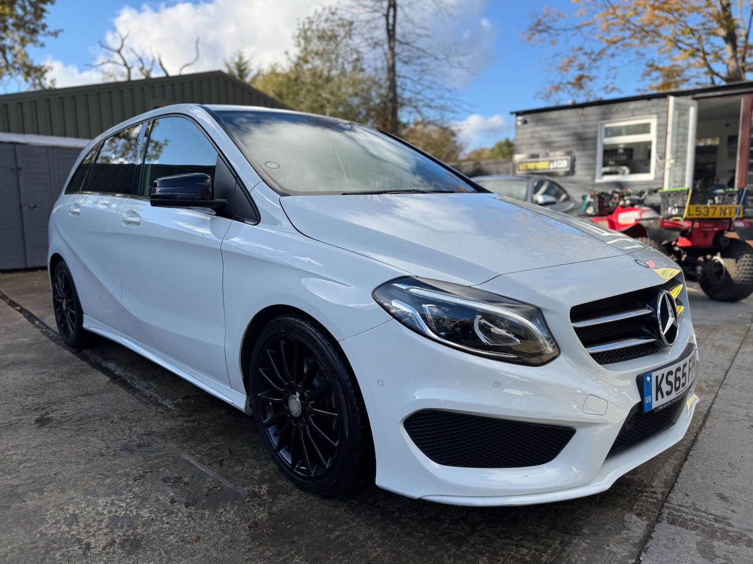 Used Mercedes-Benz B Class 2015 for sale - 77262697: Photo 13