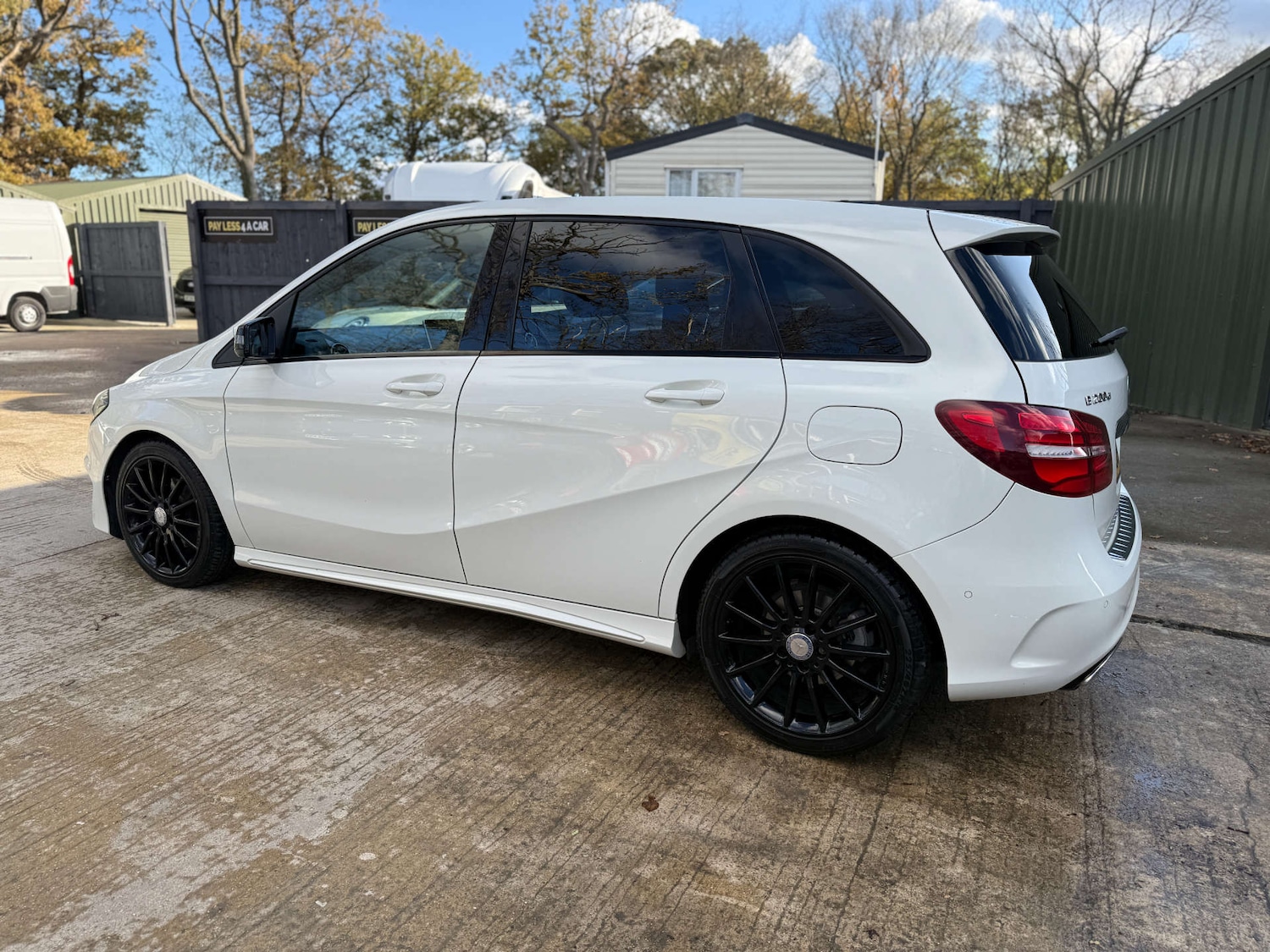 Used Mercedes-Benz B Class 2015 for sale - 77262697: Photo 29