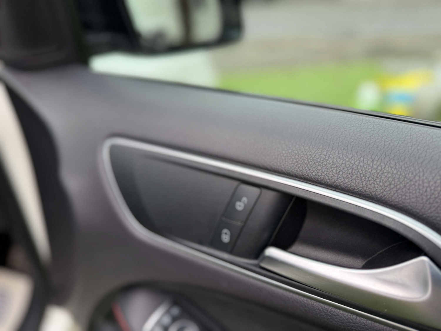 Used Mercedes-Benz B Class 2015 for sale - 77262697: Photo 82