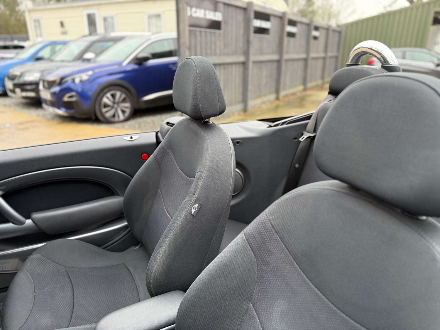 Used MINI Convertible 2007 for sale - 77494248: Photo 28