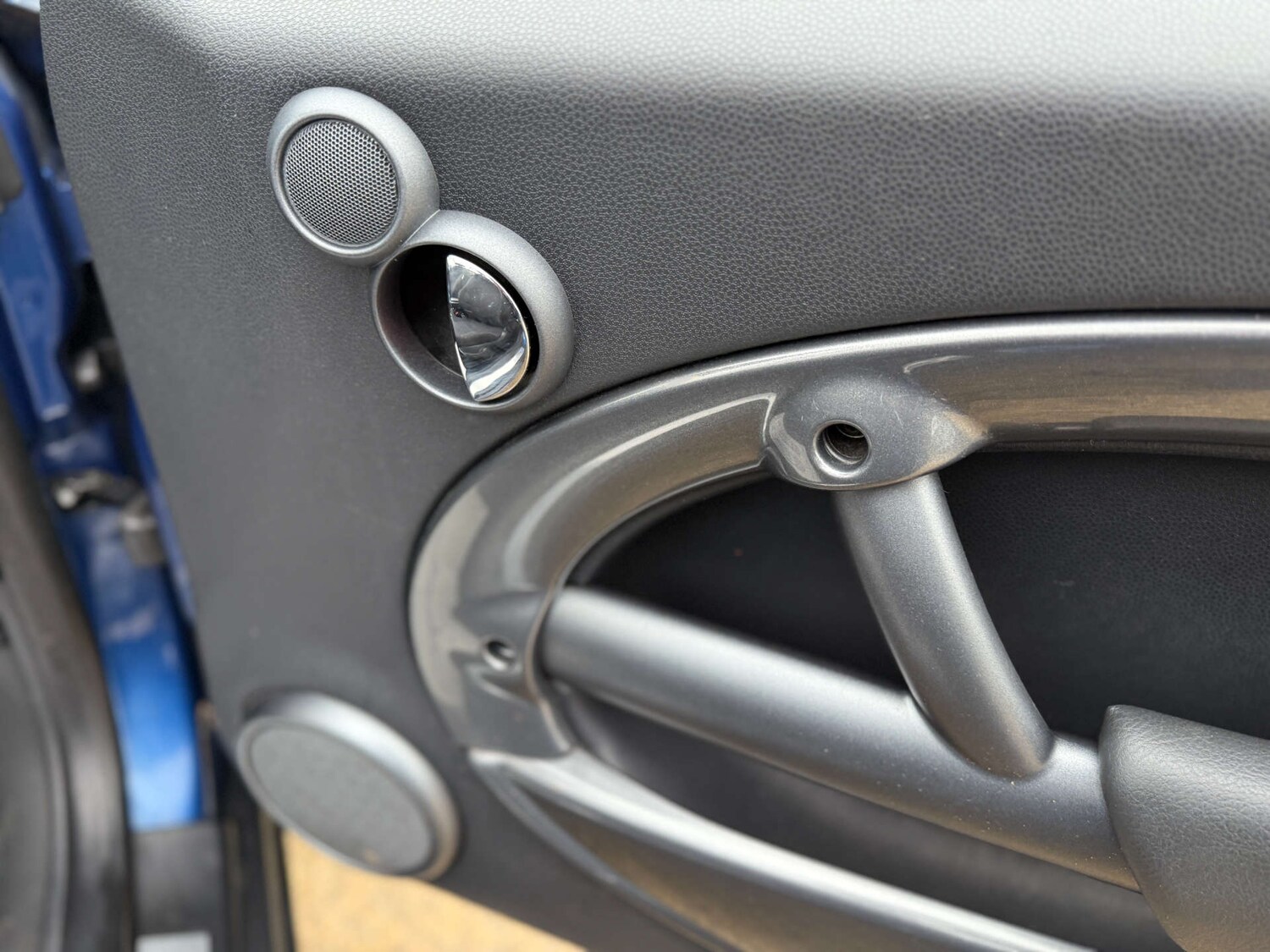 Used MINI Convertible 2007 for sale - 77494248: Photo 38