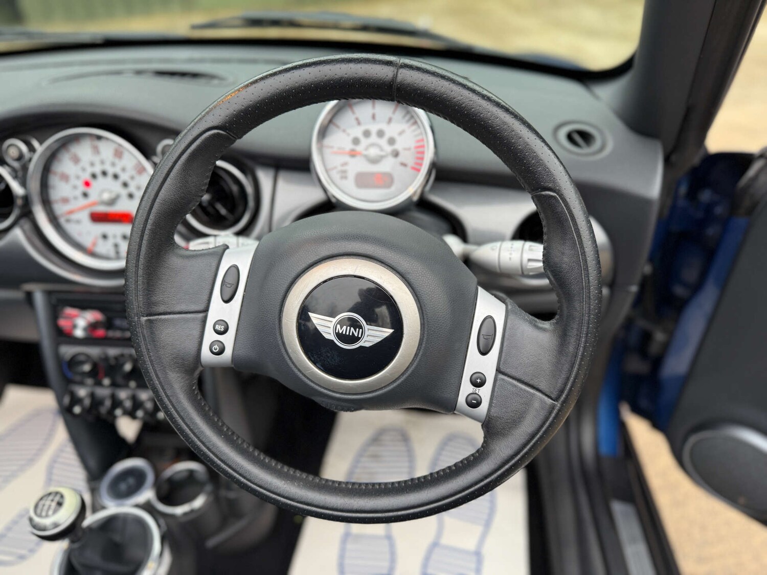 Used MINI Convertible 2007 for sale - 77494248: Photo 39