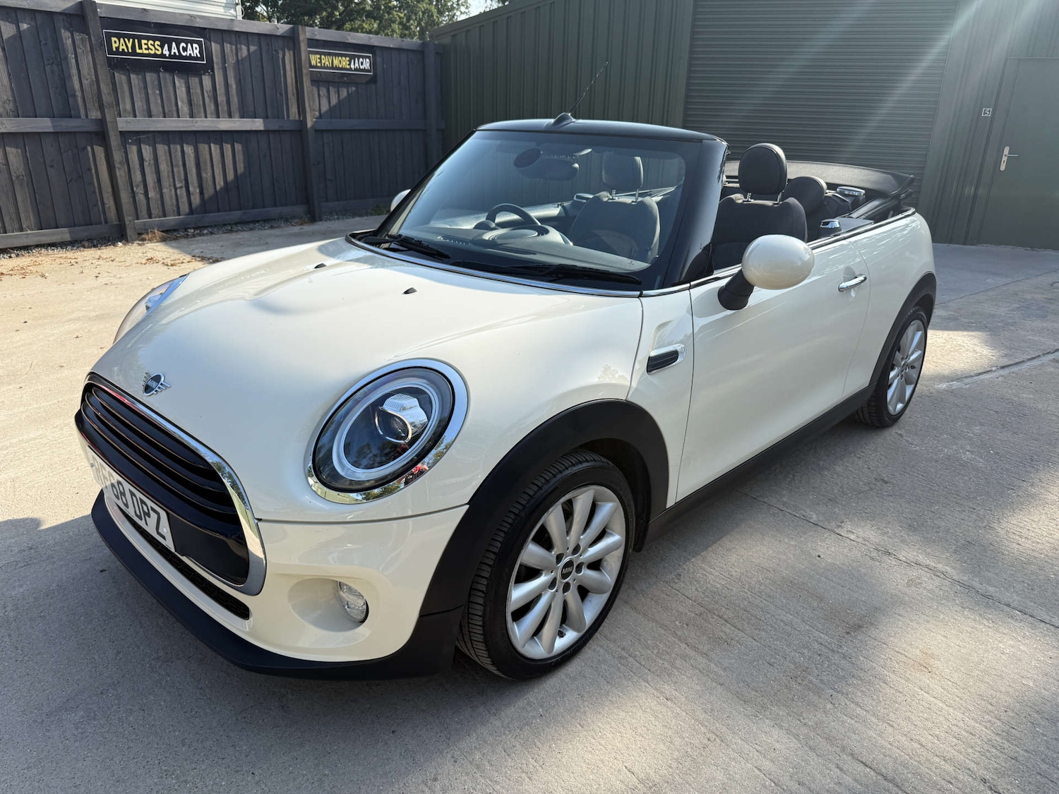 Used MINI Convertible 2018 for sale - 77963191: Photo 12