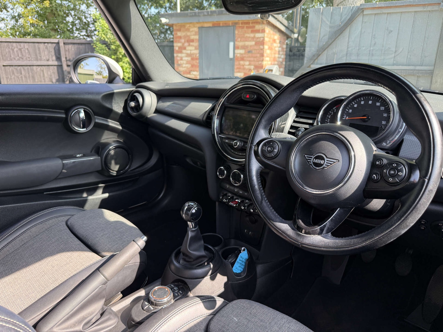 Used MINI Convertible 2018 for sale - 77963191: Photo 20