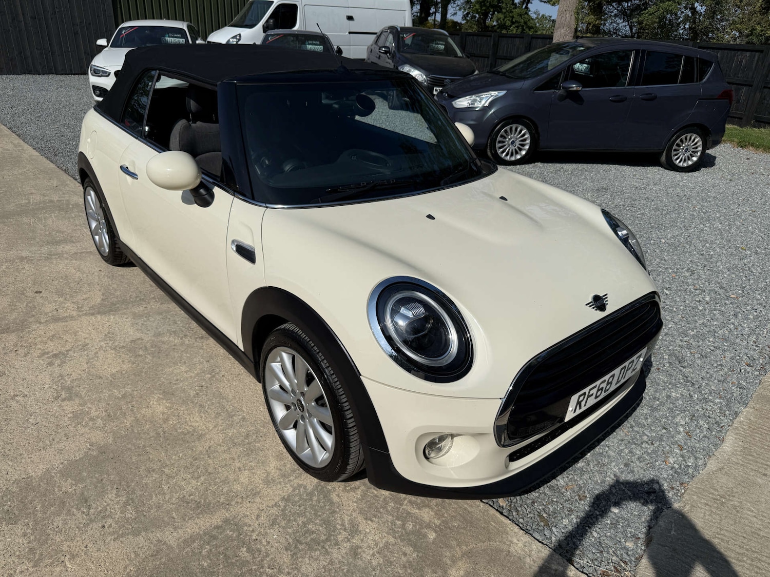 Used MINI Convertible 2018 for sale - 77963191: Photo 38