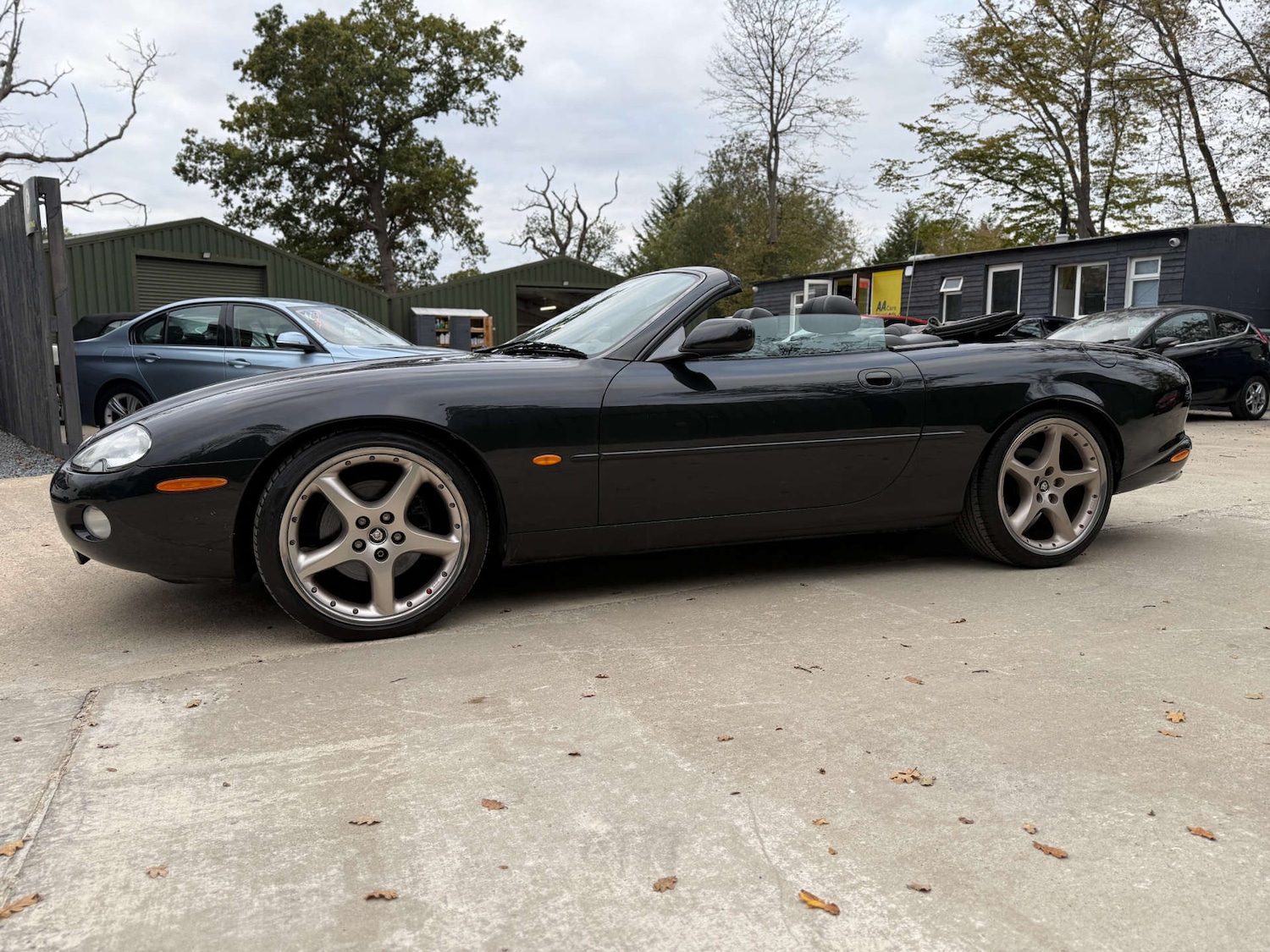 Used Jaguar XK8 2002 for sale - 77262781: Photo 18