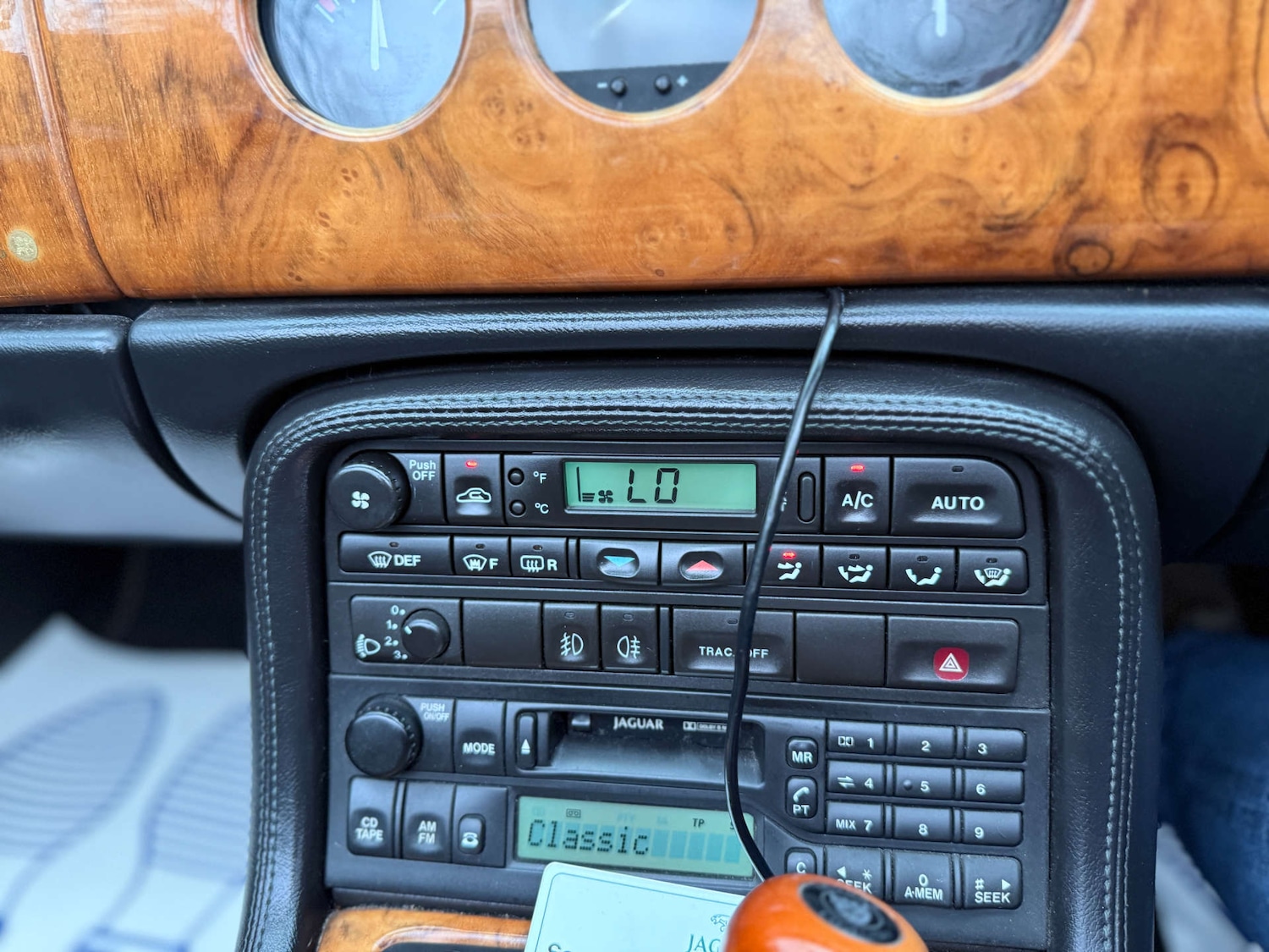 Used Jaguar XK8 2002 for sale - 77262781: Photo 69